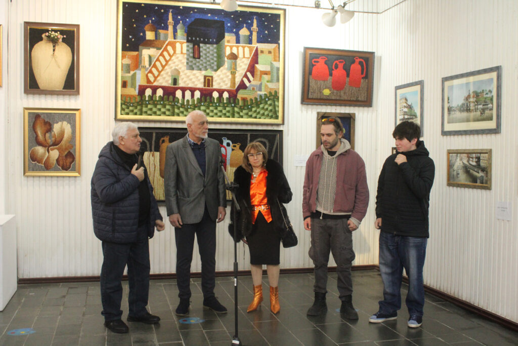 ვაჟა და გელა გორგილაძეების ნამუშევრების პერსონალური გამოფენა~Personal Exhibition of Works by Vazha and Gela Gorgiladze~Персональная выставка работ Важи и Гелы Горгиладзе