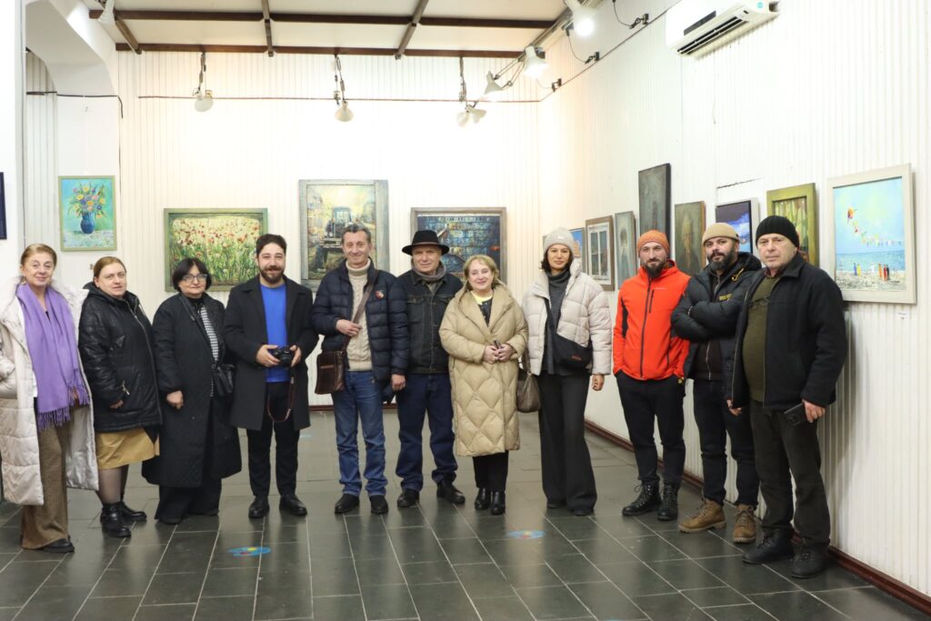 ბათუმის ხელოვნების უნივერსიტეტის პროფესორთა და მასწავლებელთა ნამუშევრების გამოფენა~ Exhibition of Works by Professors and Teachers of Batumi Art University~ Выставка работ профессоров и преподавателей Батумского университета искусств